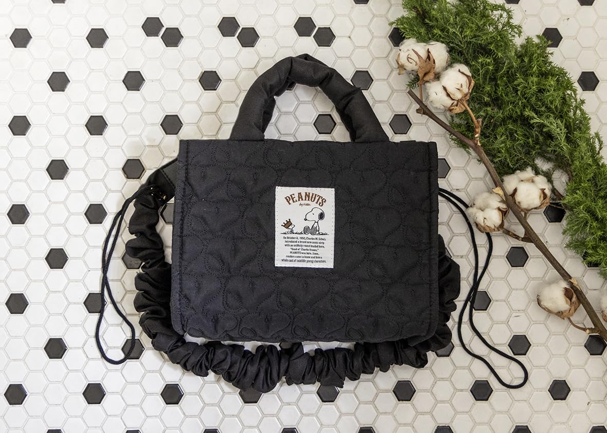 史努比 PEANUTS 黑色絎縫兩用托特包 皺褶背帶與織標細節實拍